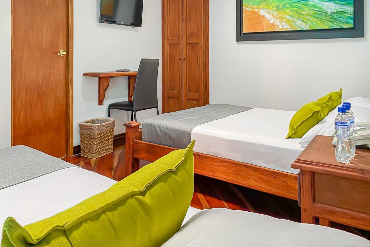 Ayenda 1141 Boutique San Antonio Hotel Manizales Luaran gambar